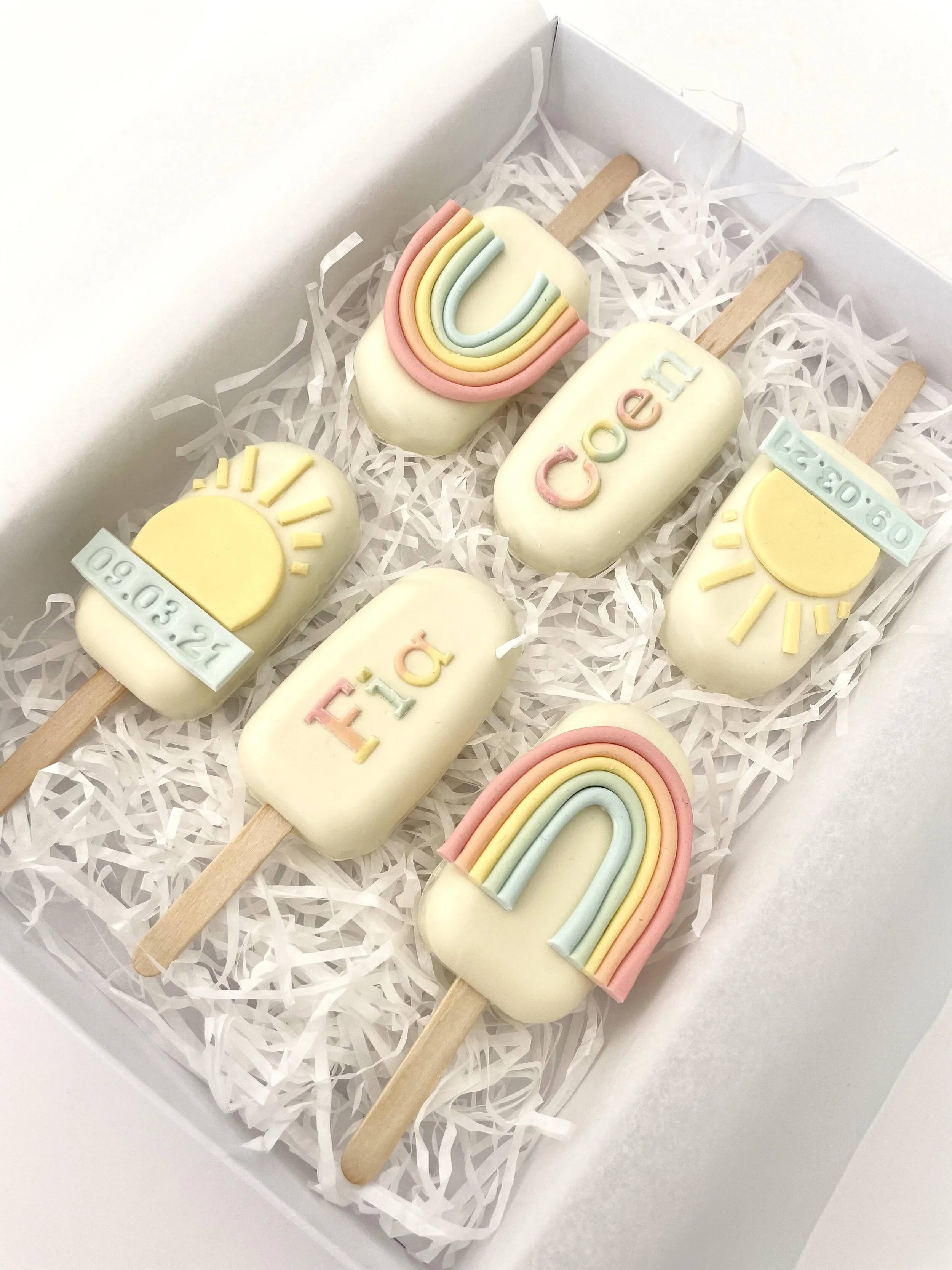 Box of 6 Cakesicles (COLLECTION ONLY)