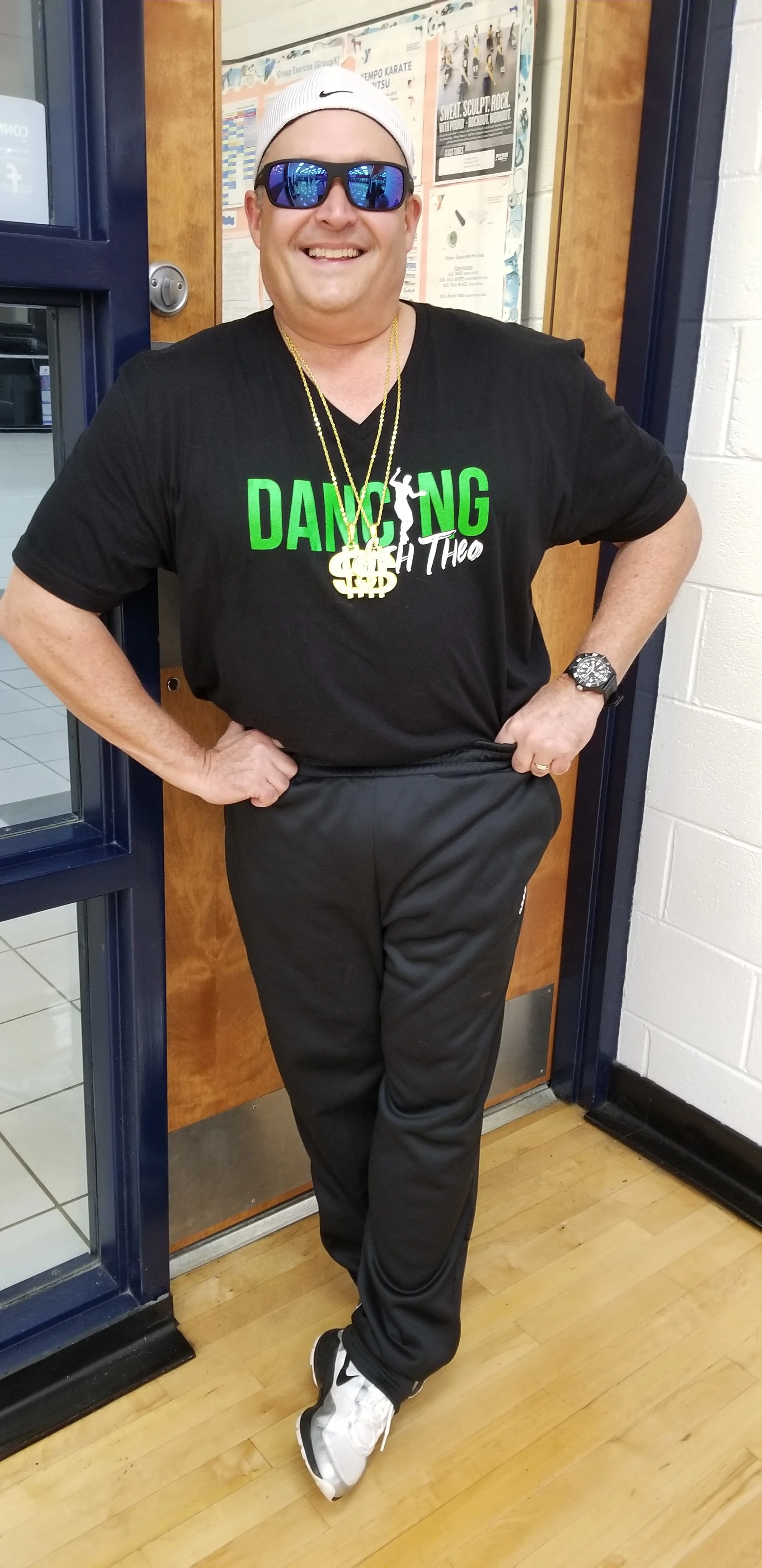 Bruno Mar is in the HOUSE.JPG