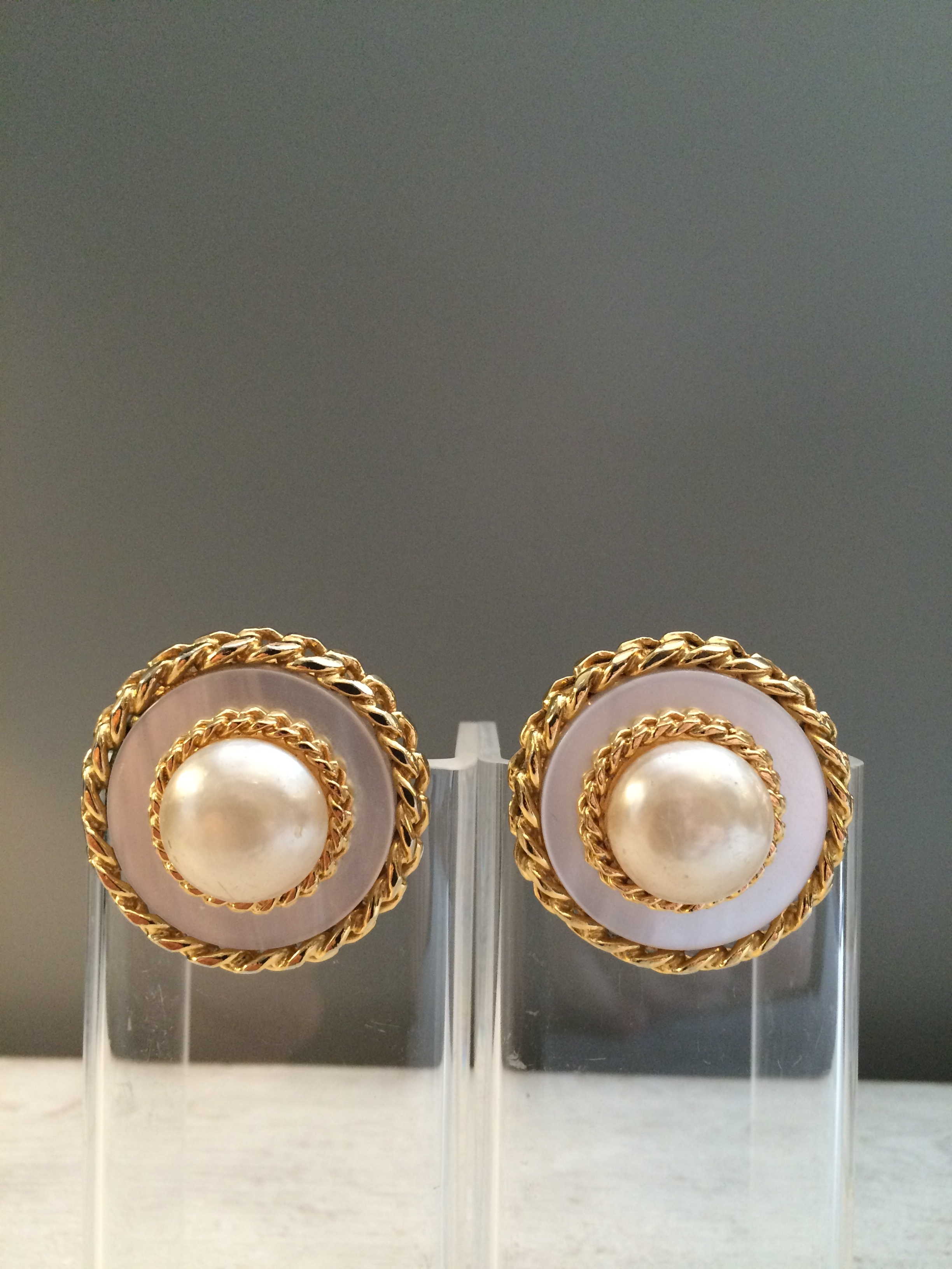 earrings chanel