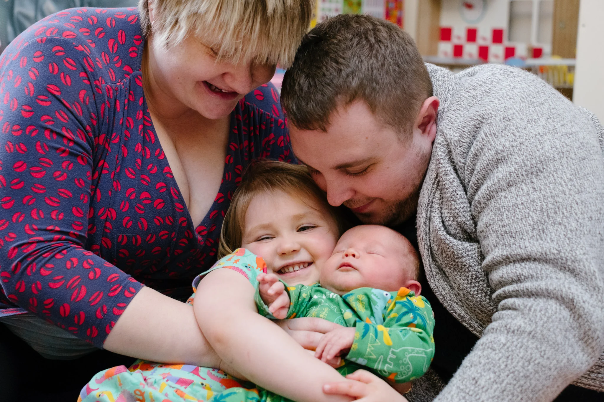 Introducing little Eli- family photos at home