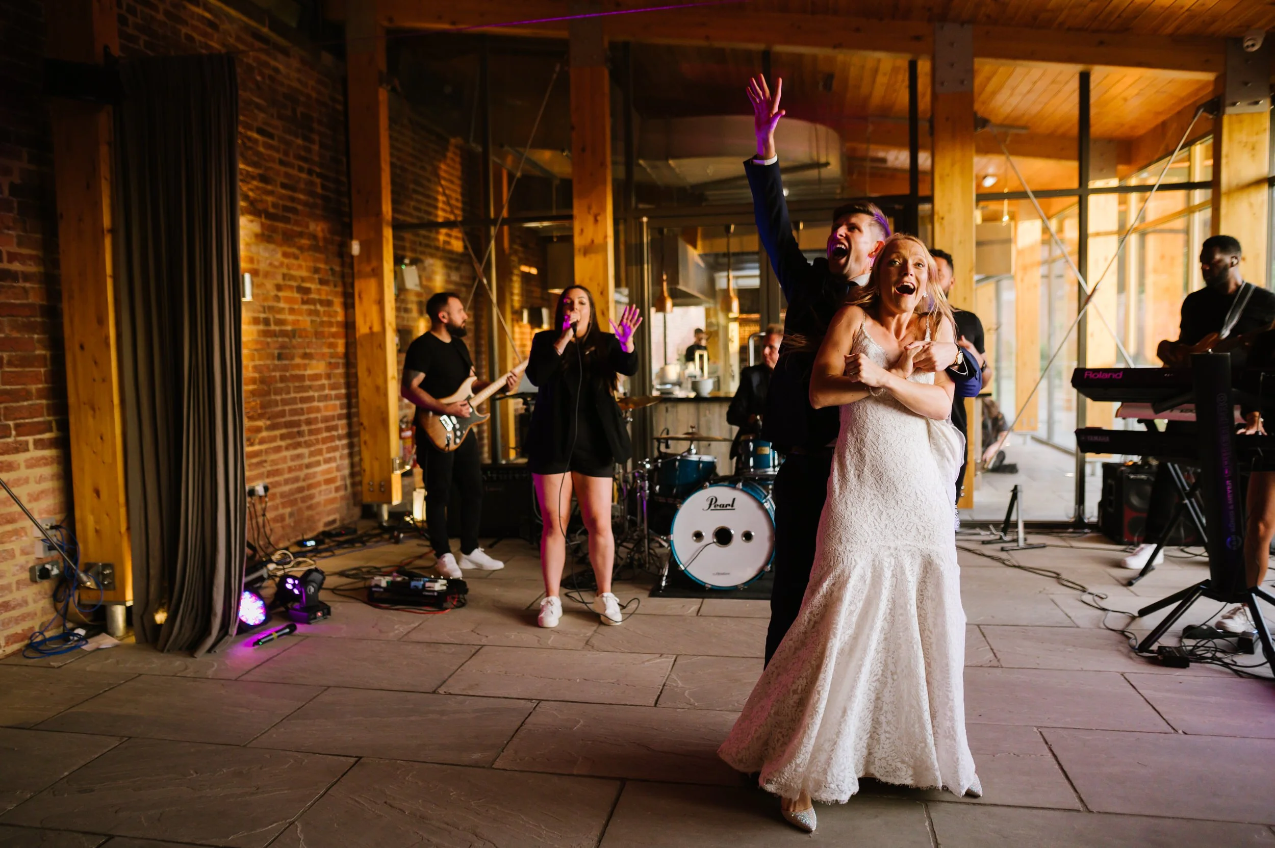thorpe gardens tamworth wedding photographer uk.jpg
