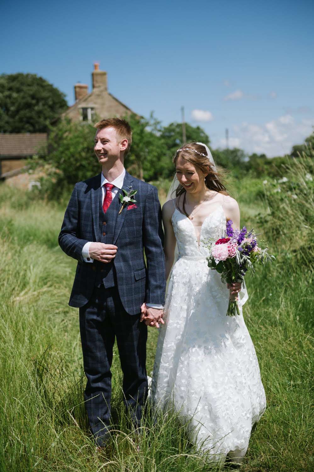 10 wool barn Gloucestershire wedding photographer.jpg