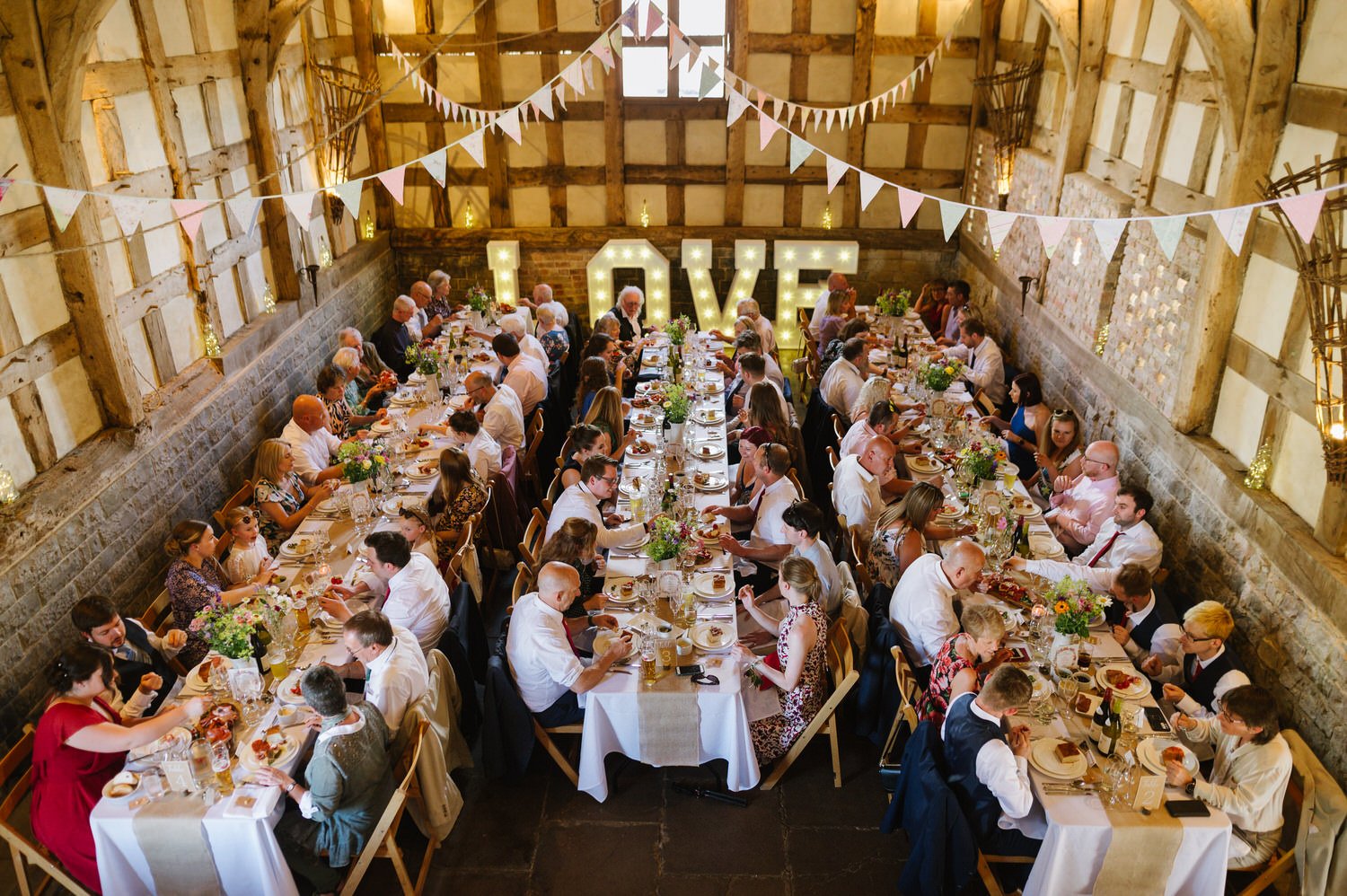 17 wool barn Gloucestershire wedding photographer.jpg
