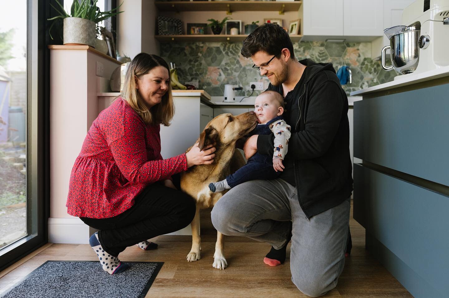 How much do I love those cheeks! 💗

So good to catch up with these guys and meet their little Robin! We got to know Jess at uni, photographed their wedding so it&rsquo;s ridiculously good to get to photograph their family now. 

💗

More on the blog