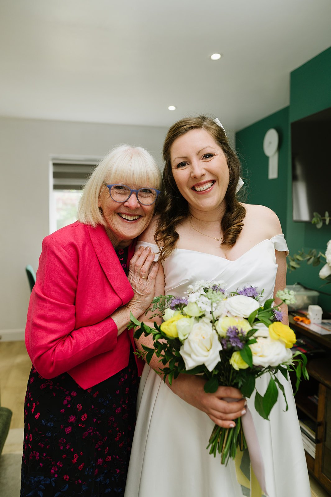 082 Holme Pierrepoint Nottingham wedding photographer.jpg