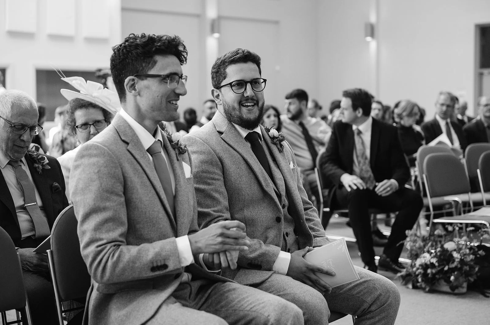 131 Holme Pierrepoint Nottingham wedding photographer-BW.jpg