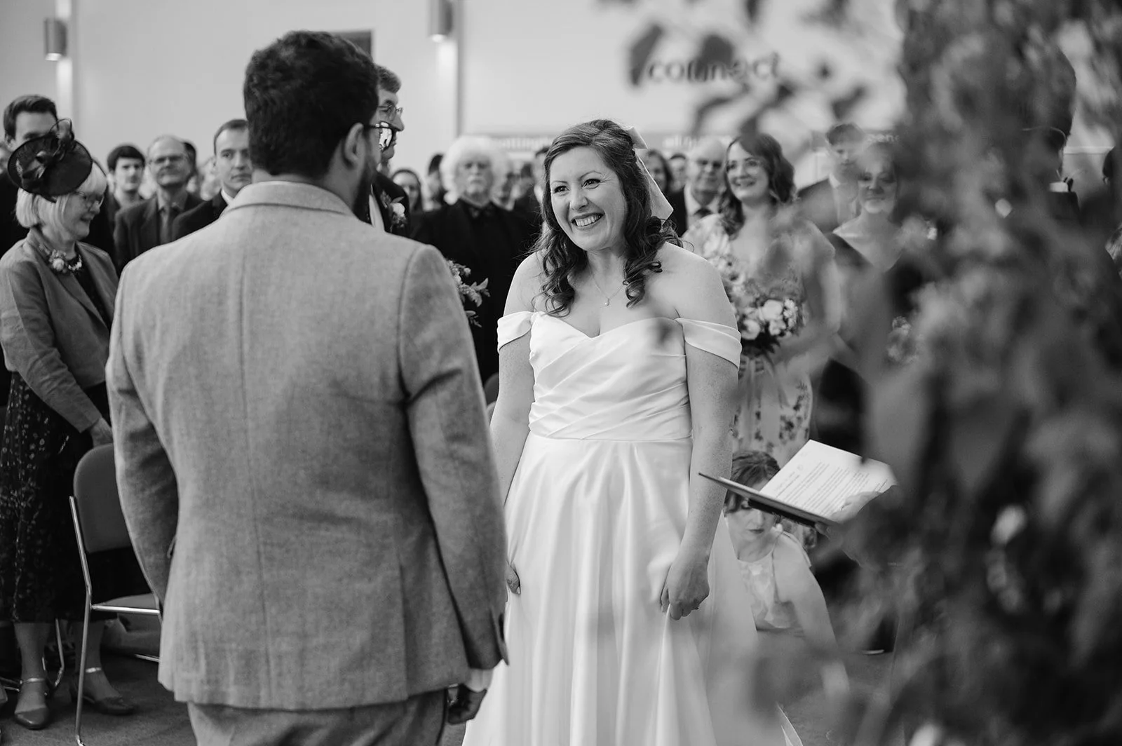 164 Holme Pierrepoint Nottingham wedding photographer-BW.jpg