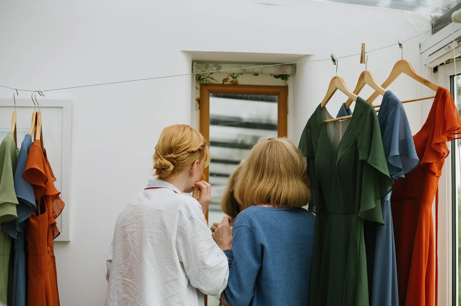 5 caernarfon wedding photographer.jpg