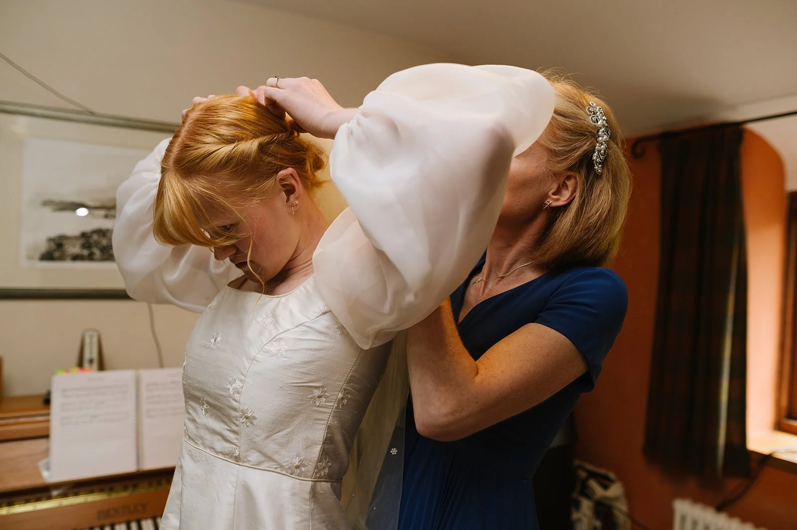 9 caernarfon wedding photographer.jpg