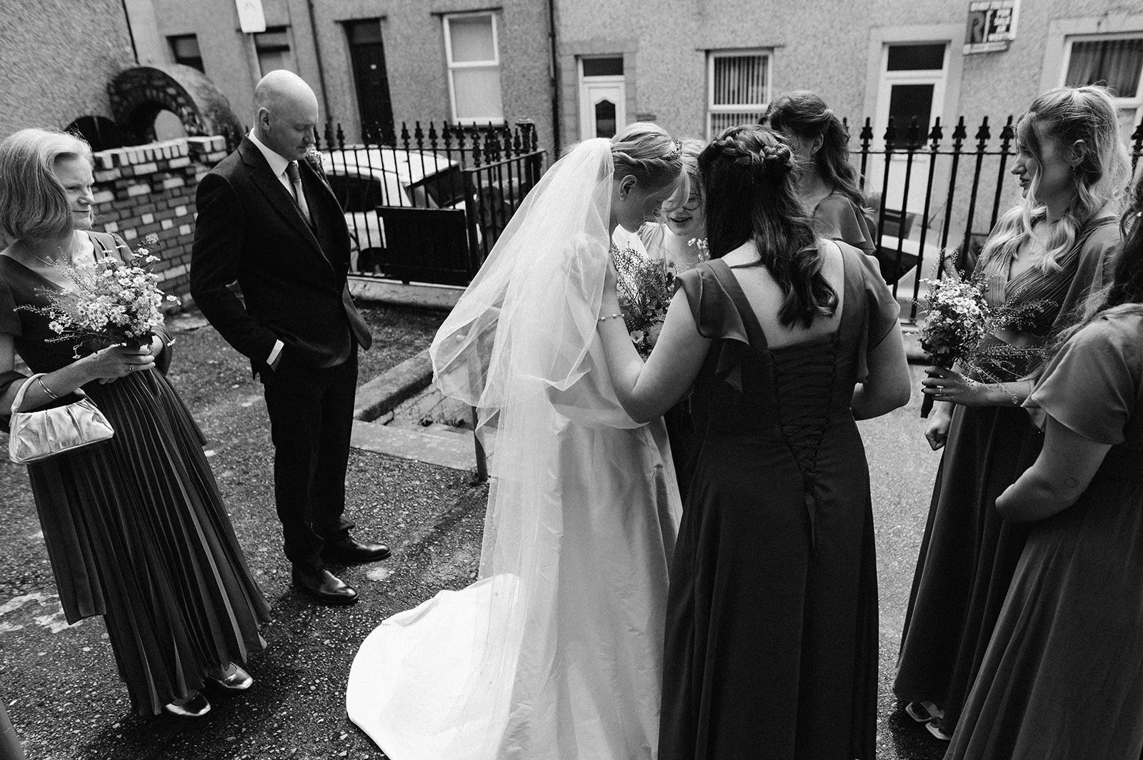 16 caernarfon wedding photographer.jpg