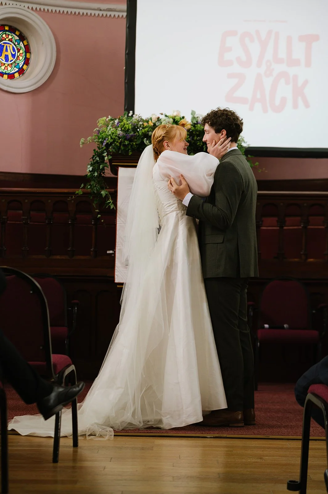 24 caernarfon wedding photographer.jpg