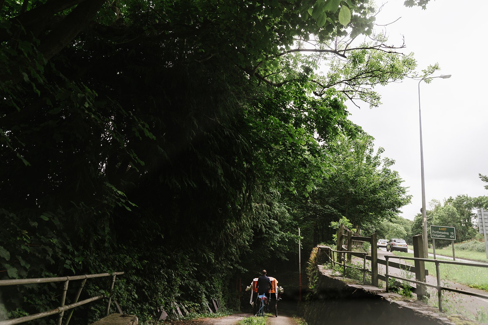 38 caernarfon wedding photographer.jpg