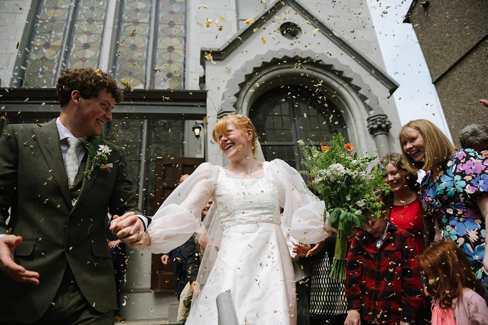 32 caernarfon wedding photographer.jpg