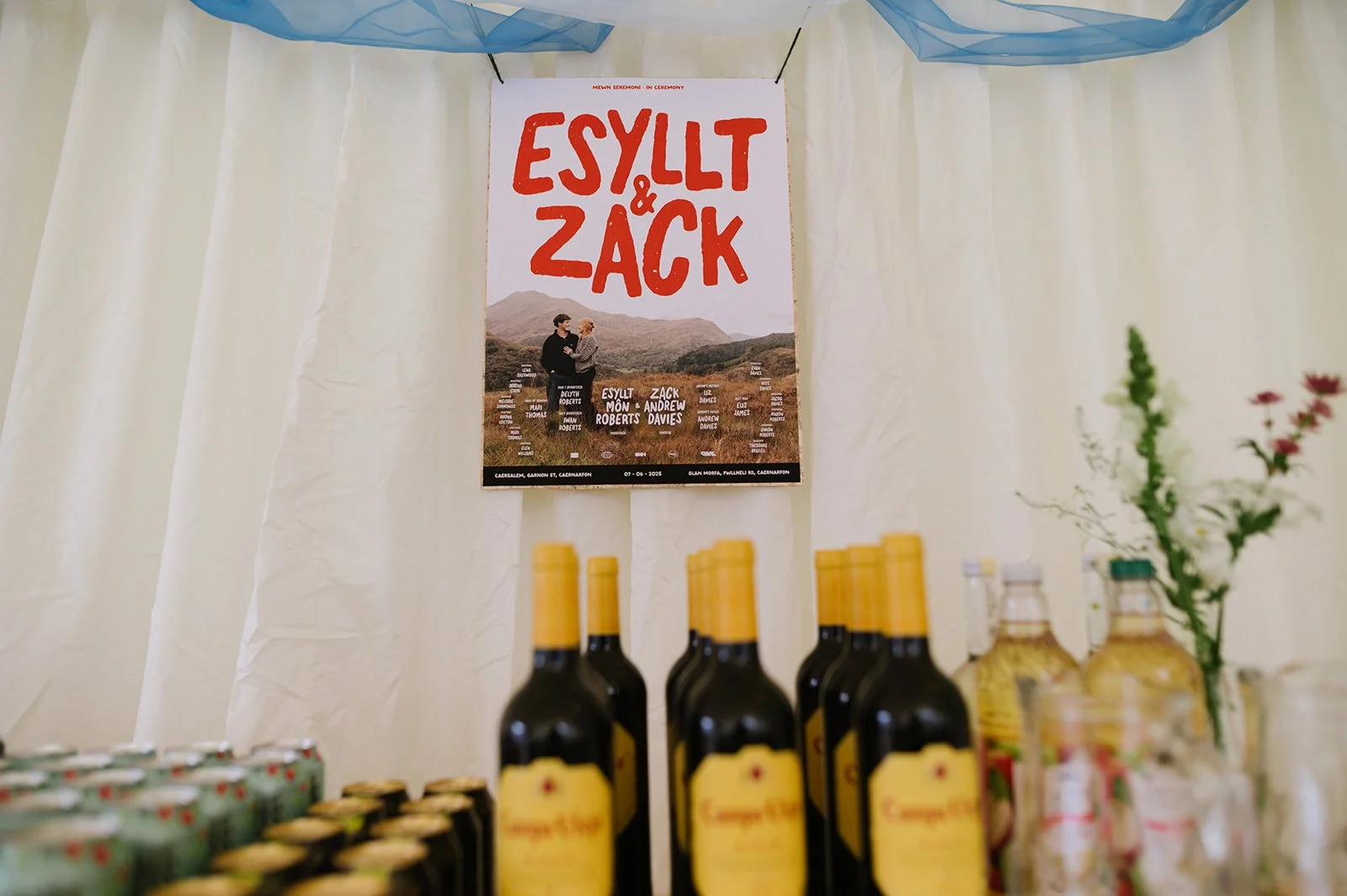 46 caernarfon wedding photographer.jpg