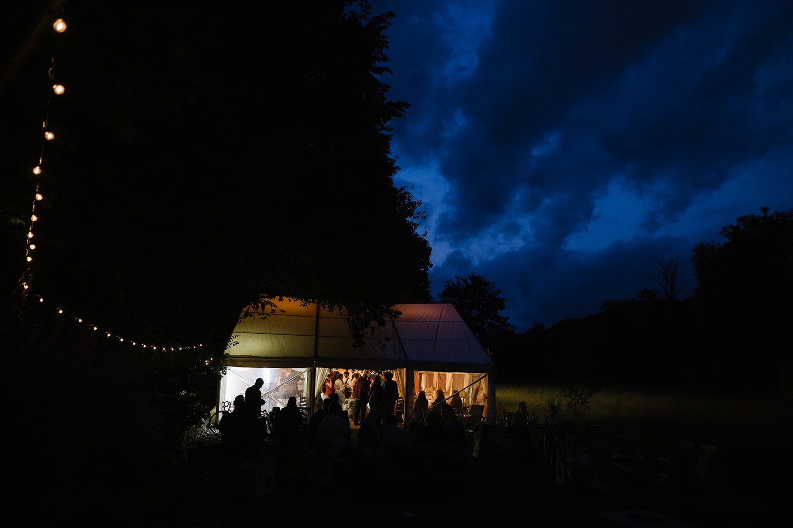 82 caernarfon wedding photographer.jpg