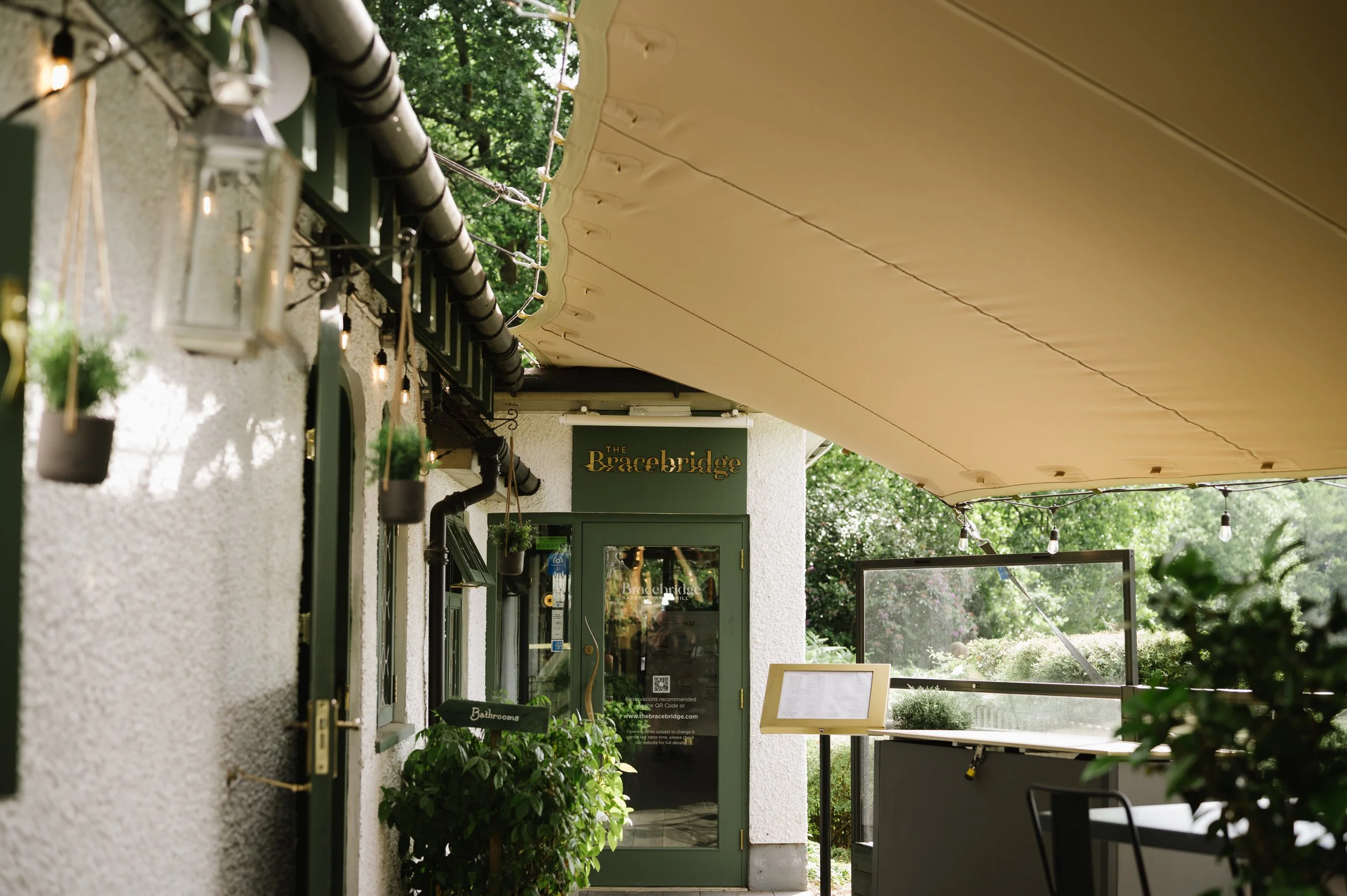 29 bracebridge sutton coldfield wedding photographer.jpg