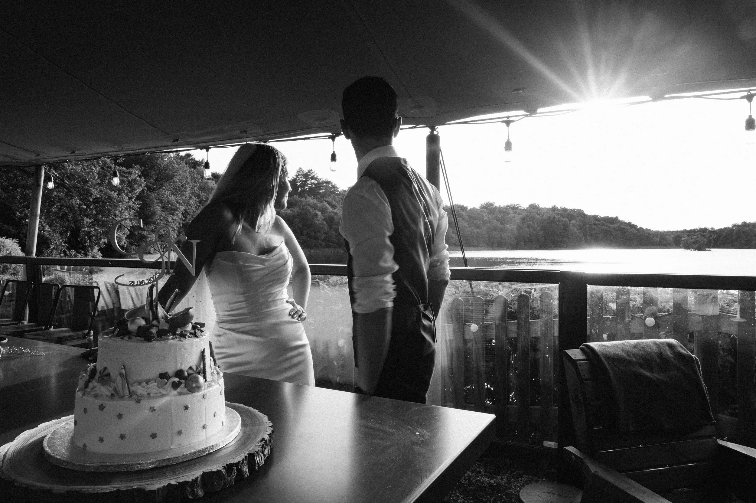 wedding cake at sutton coldfield wedding the bracebridge