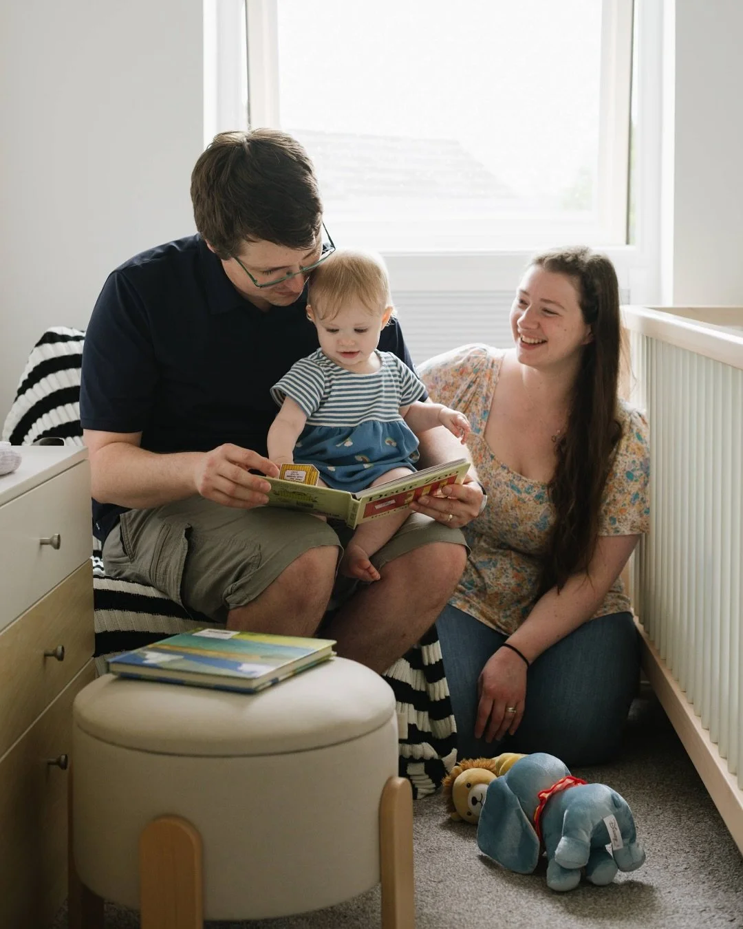Now Tilly is one! We caught up with them at home to capture her third session. She&rsquo;s a little book worm and loves going for walks to the park by their house. 

Hit the link in our stories or bio to see more of this shoot as well as the cutest t