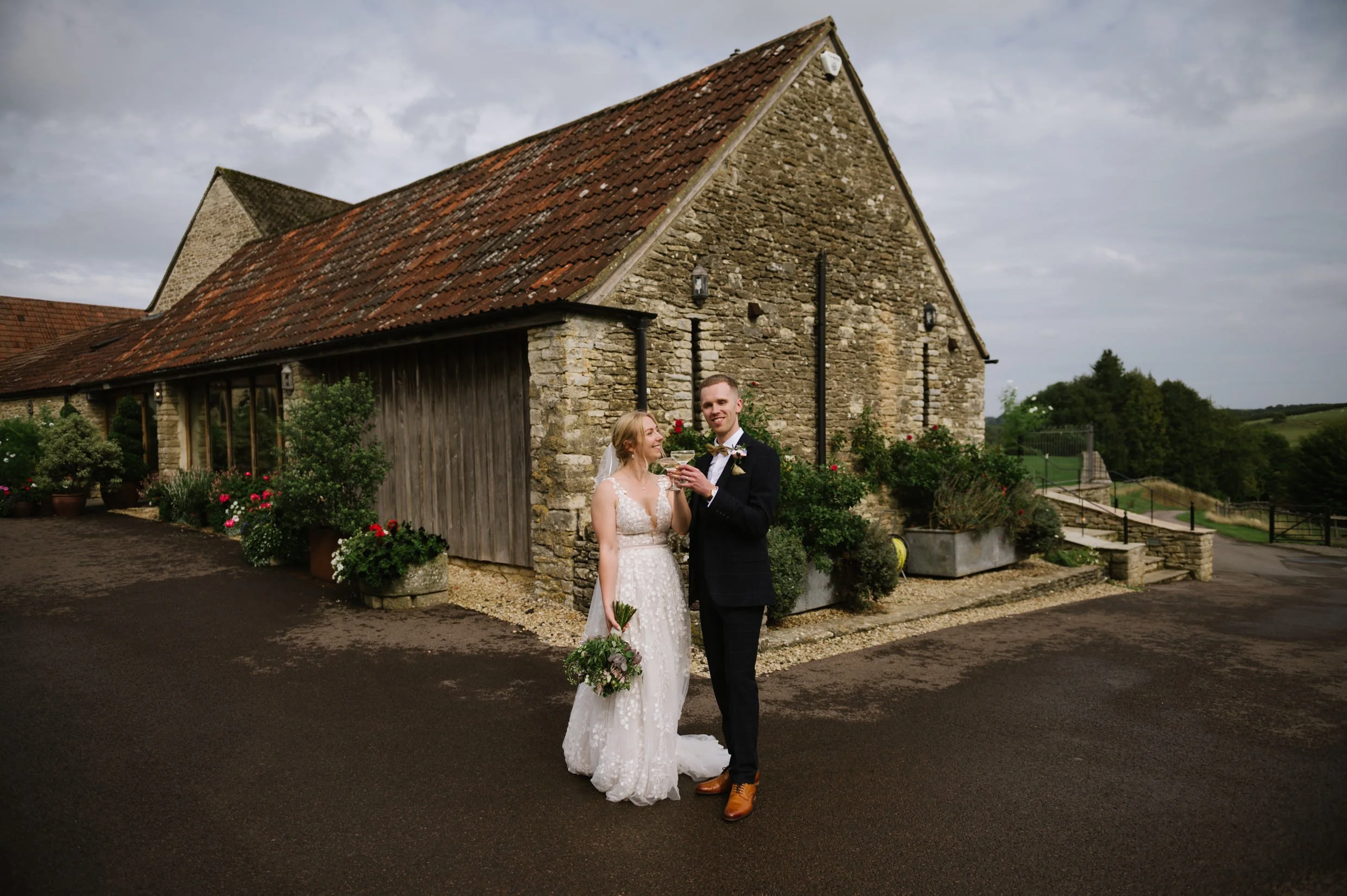 Hannah and Andrew's Wedding at Kingscote Barn, Tetbury