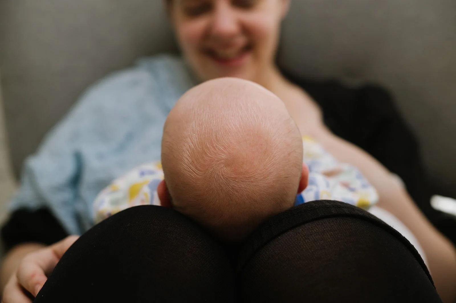 011 baby relaxed family photos at home coventry-2.jpg