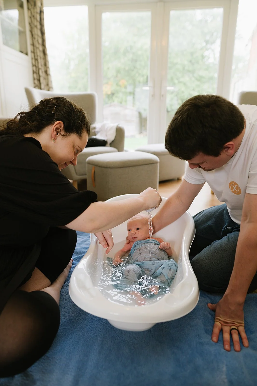 047 baby relaxed family photos at home coventry-2.jpg