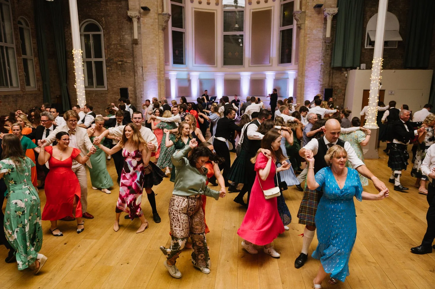 1 halle wedding ceilidh band.jpg