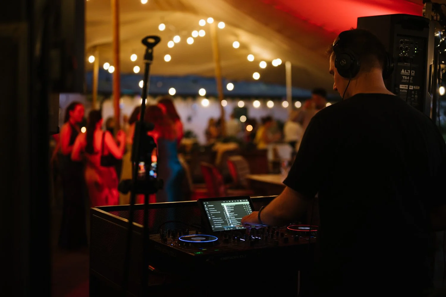 3 bracebridge sutton coldfield wedding photographer.jpg