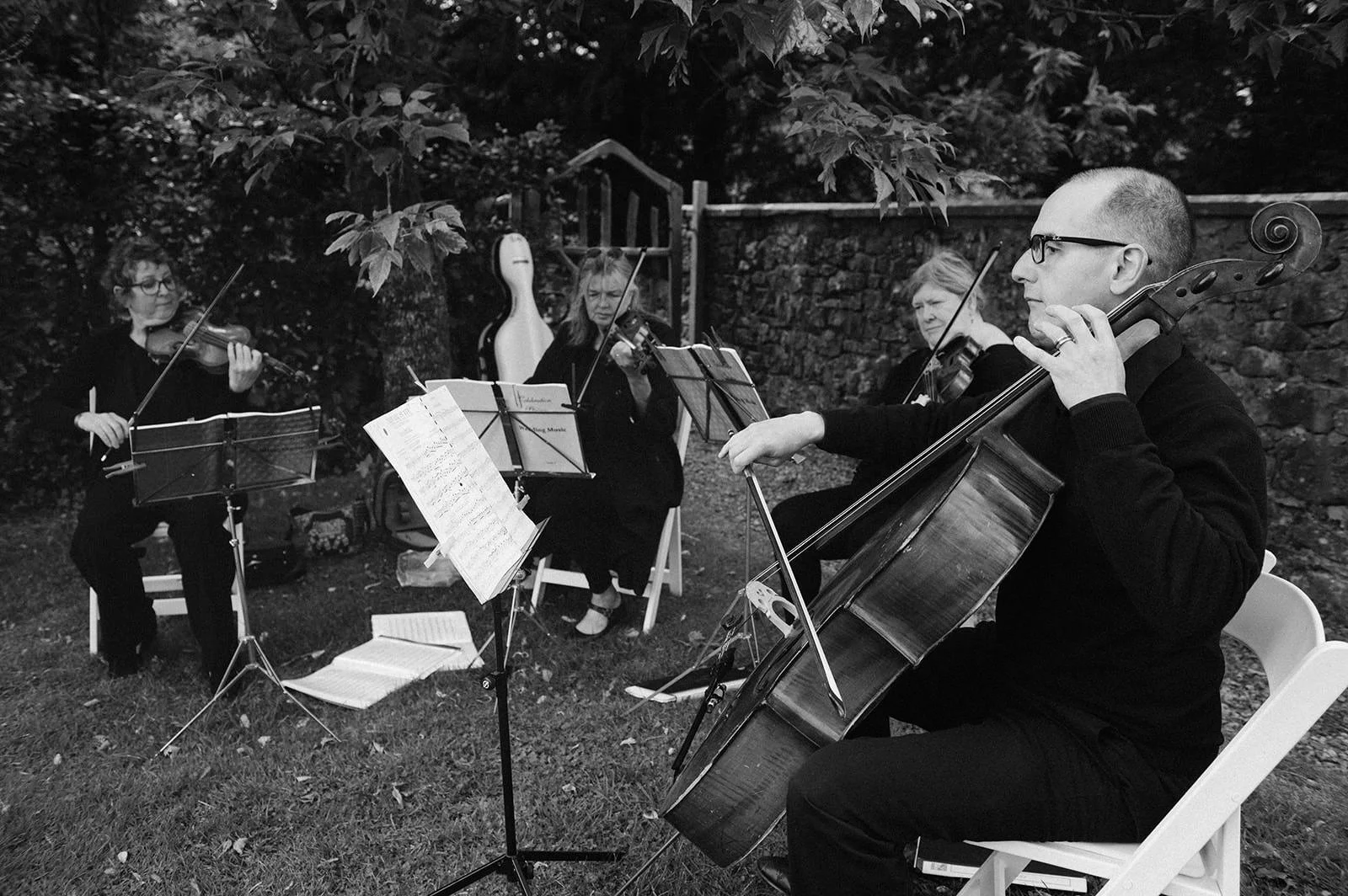 101 lake district wedding photographer-BW.jpg