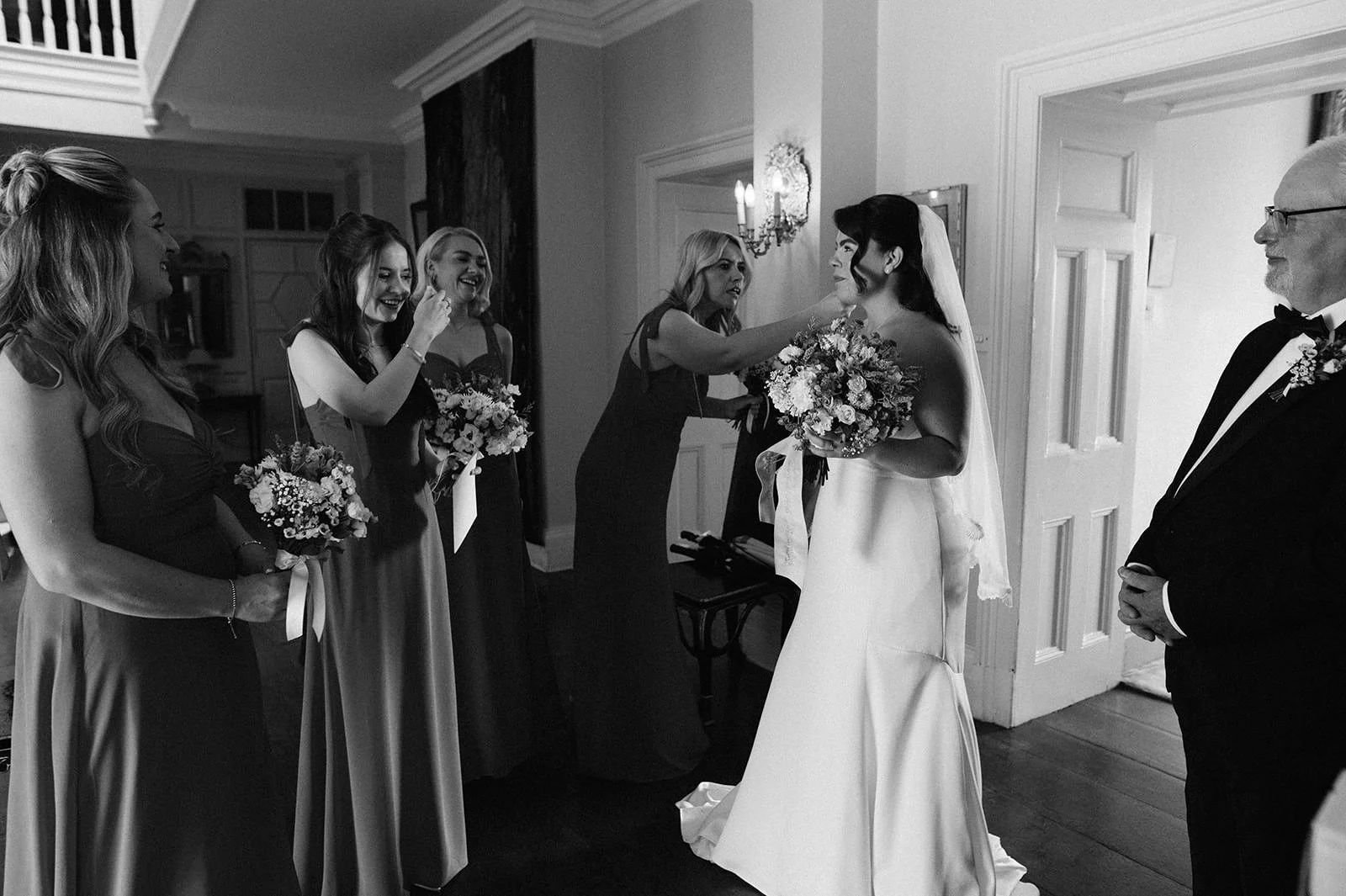 158 lake district wedding photographer-BW.jpg