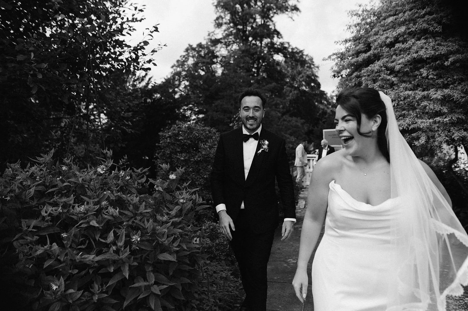238 lake district wedding photographer-BW.jpg