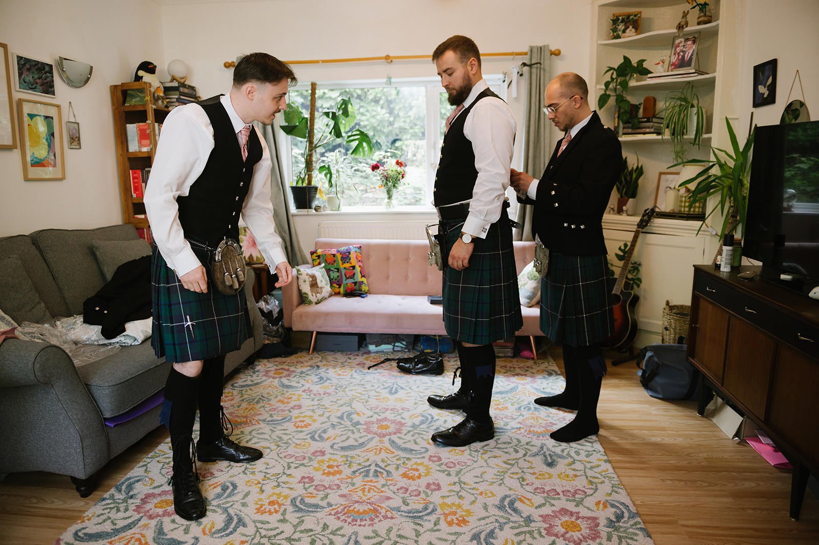 10 Wollaton hall nottingham wedding photographer.jpg