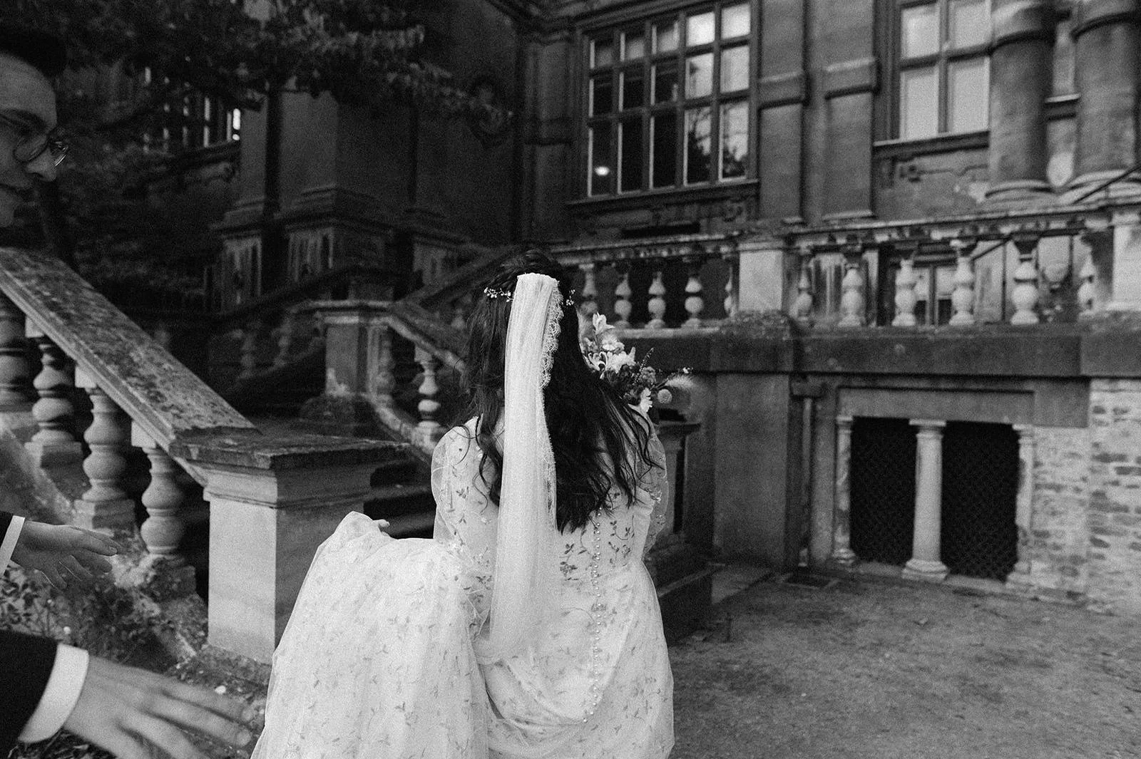 16 Wollaton hall nottingham wedding photographer.jpg