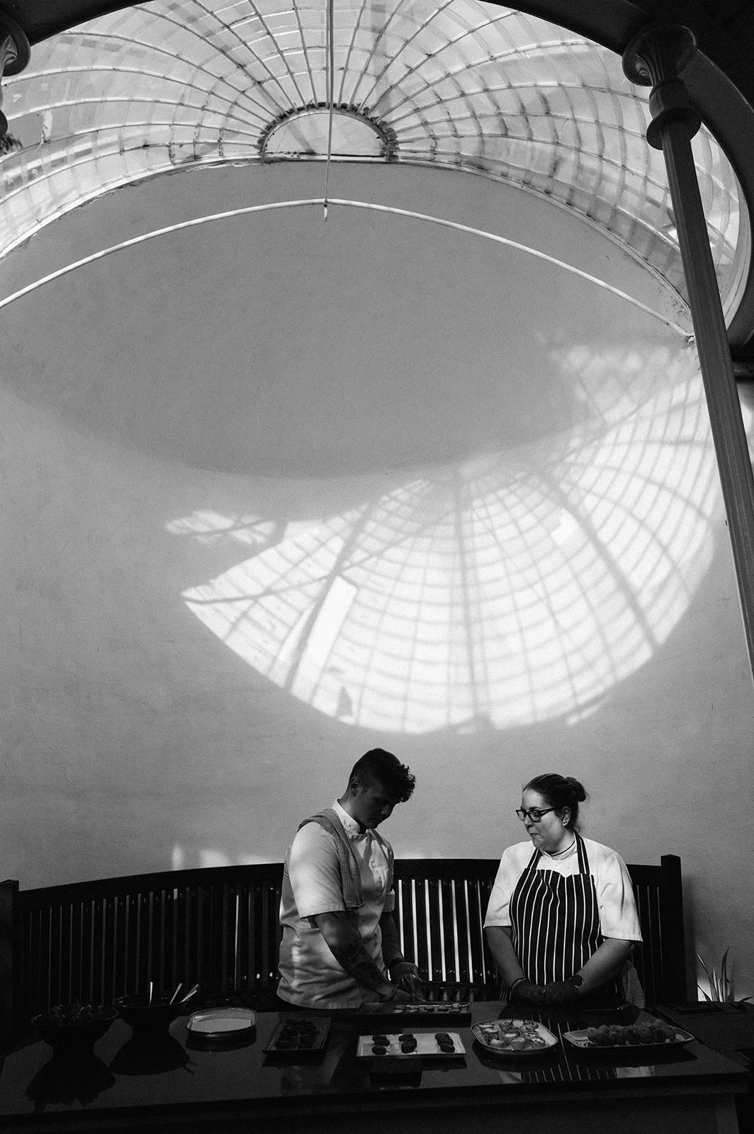 28 Wollaton hall nottingham wedding photographer.jpg