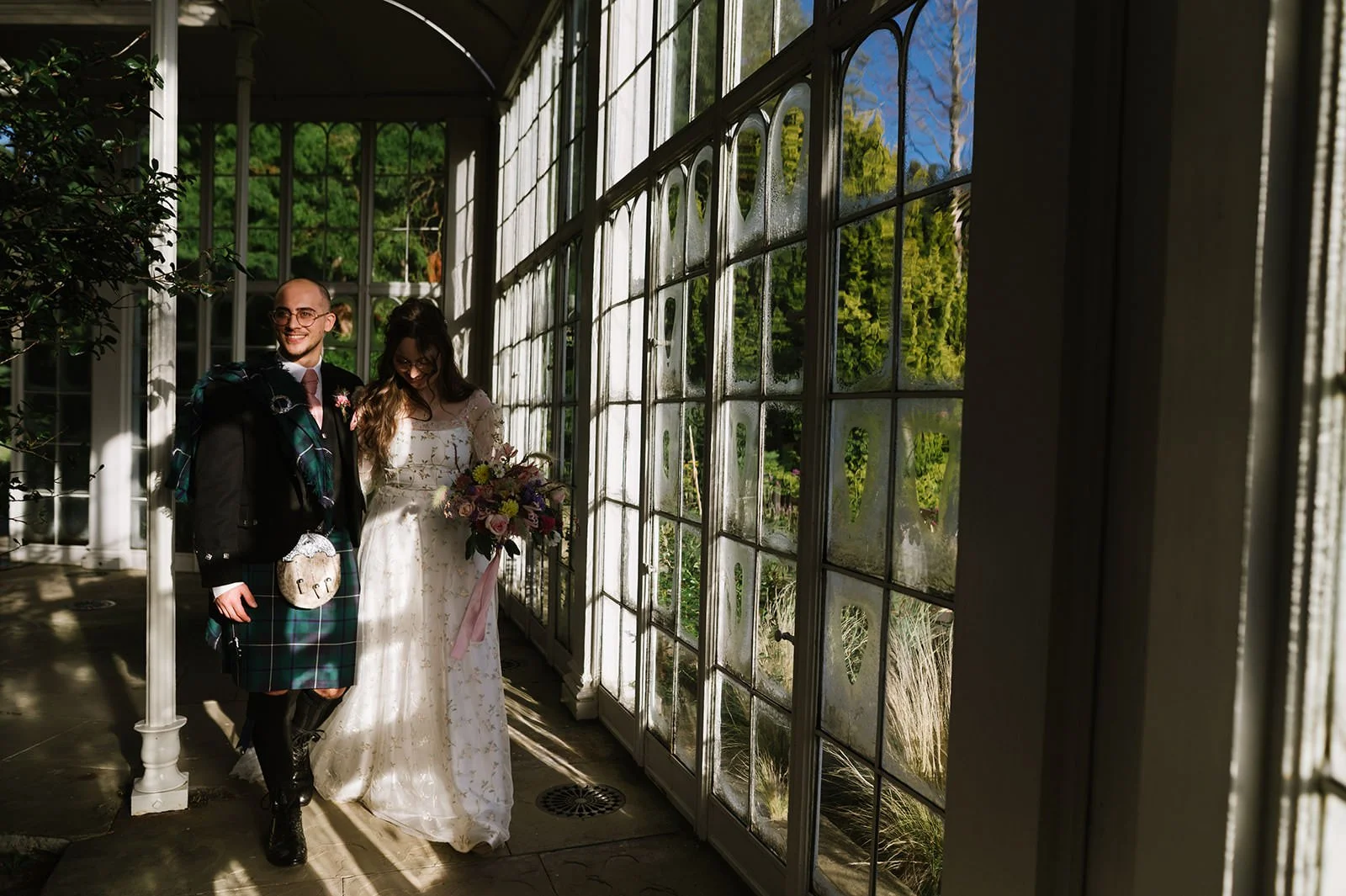 35 Wollaton hall nottingham wedding photographer.jpg