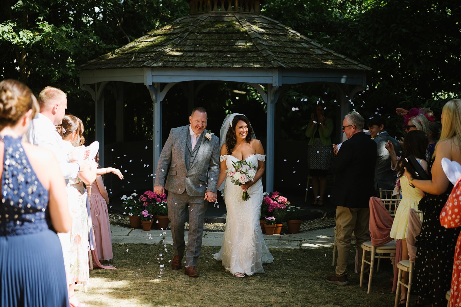 29 Old Rectory House Redditch Wedding photographer.jpg