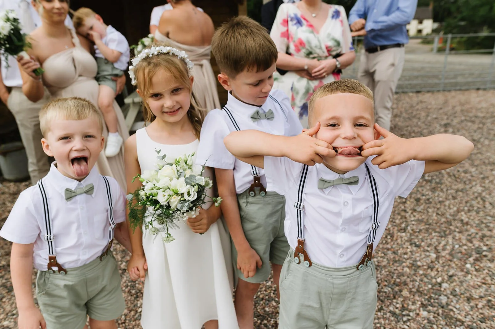 25 bilston brook lichfield wedding photographer.jpg