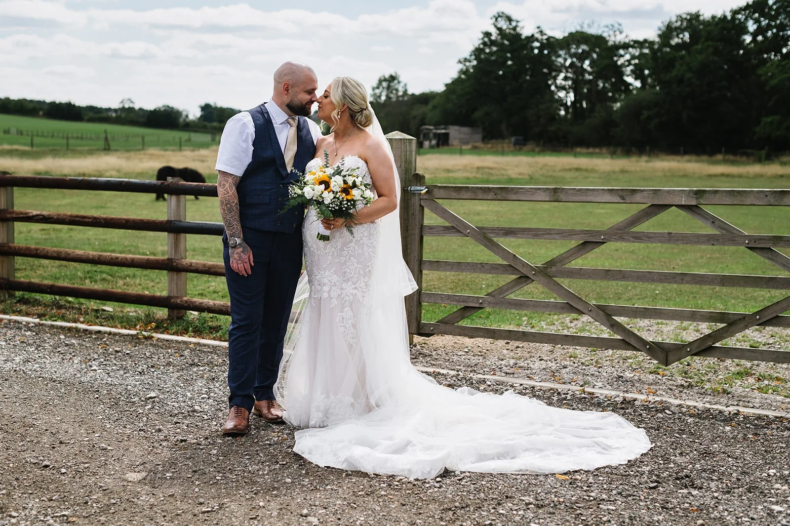 32 bilston brook lichfield wedding photographer.jpg