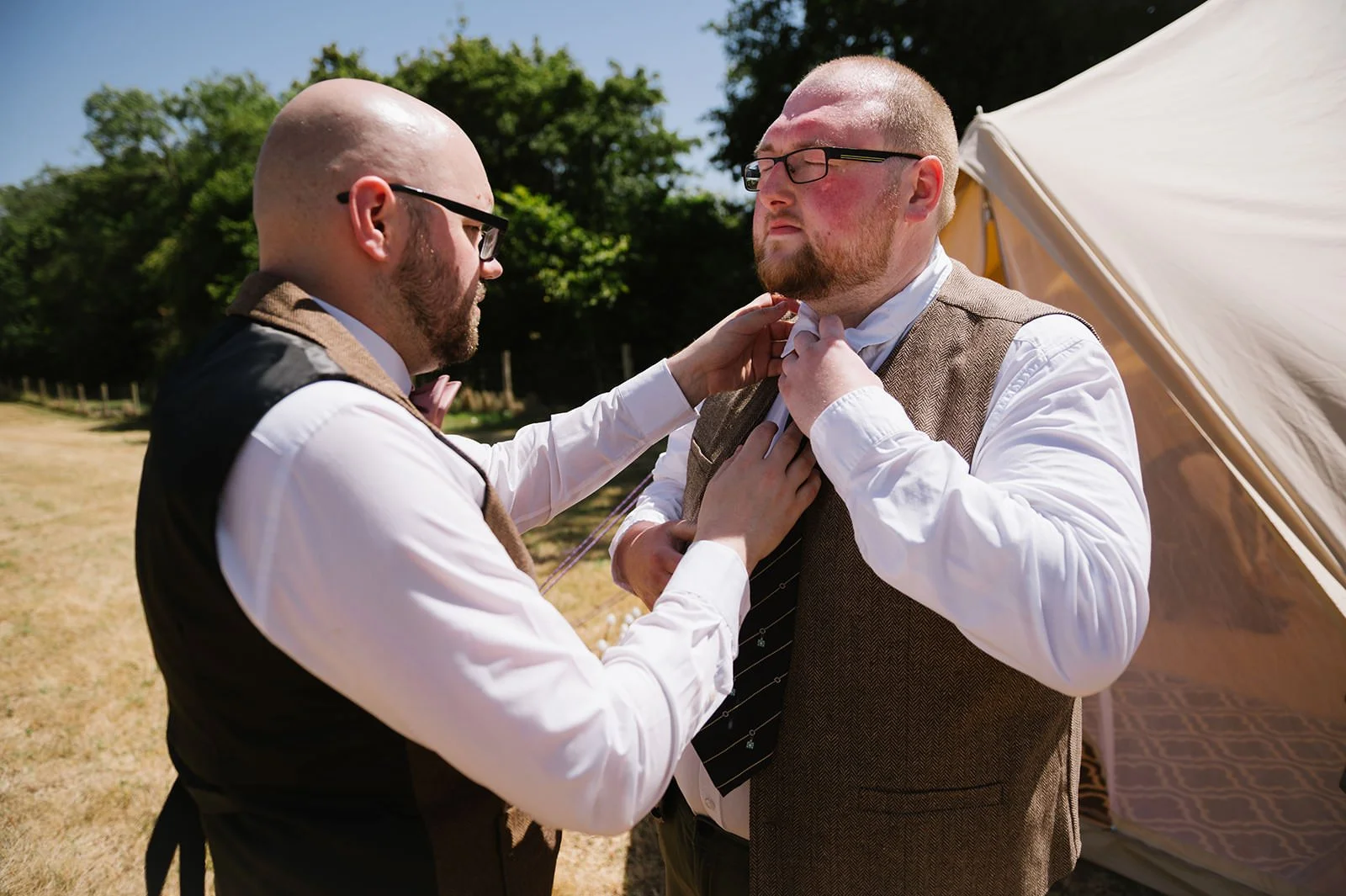 5 DIY wedding worcestershire photographer.jpg