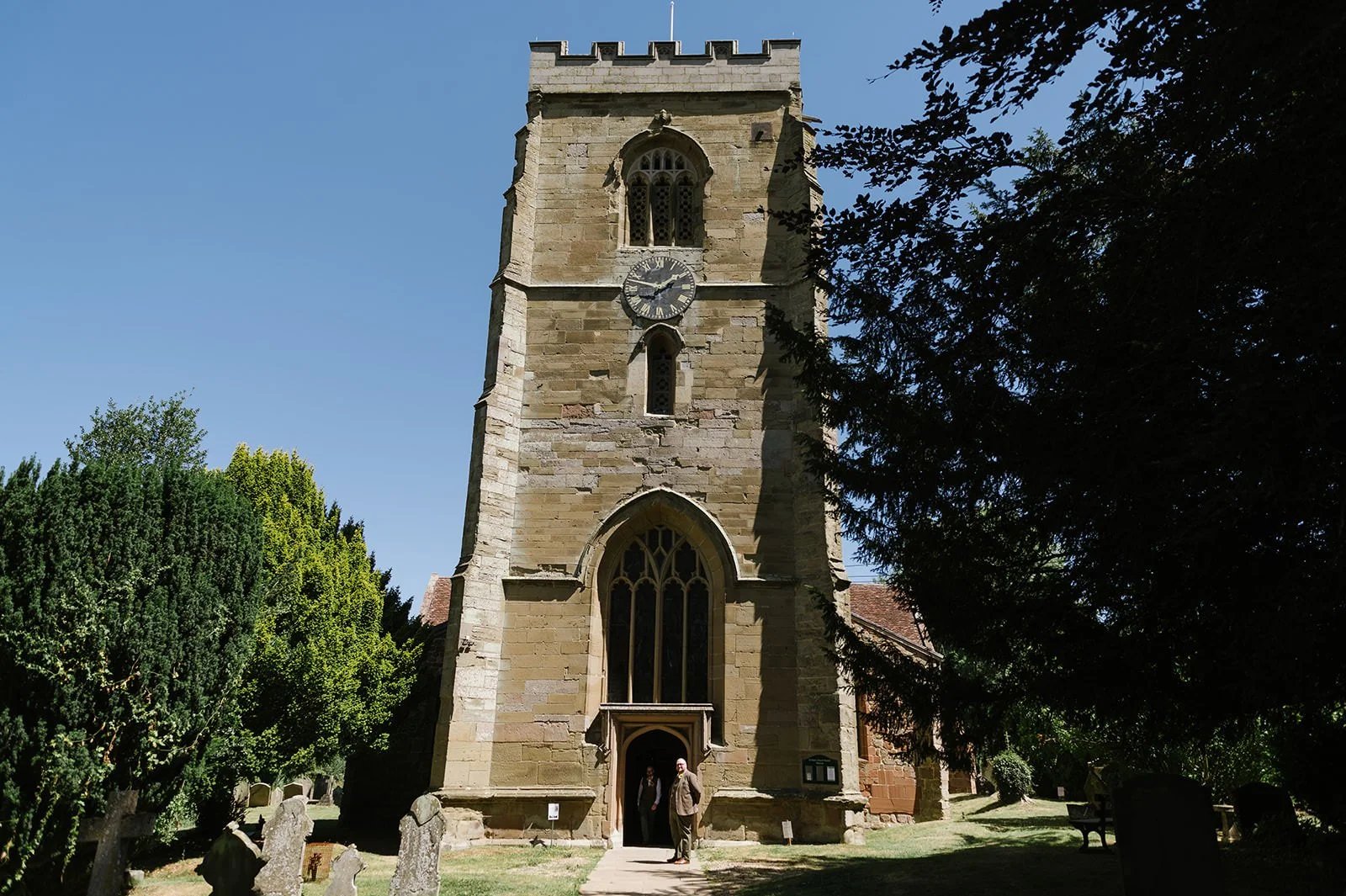 8 DIY wedding worcestershire photographer.jpg