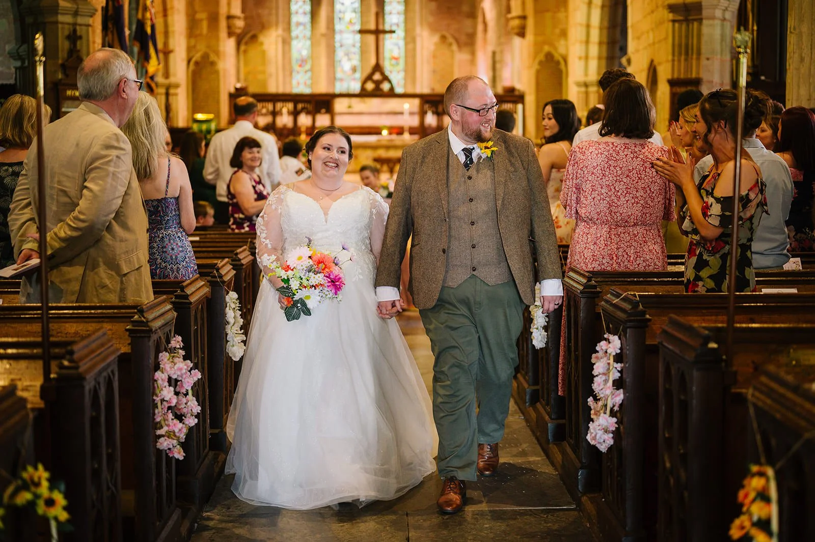 16 DIY wedding worcestershire photographer.jpg