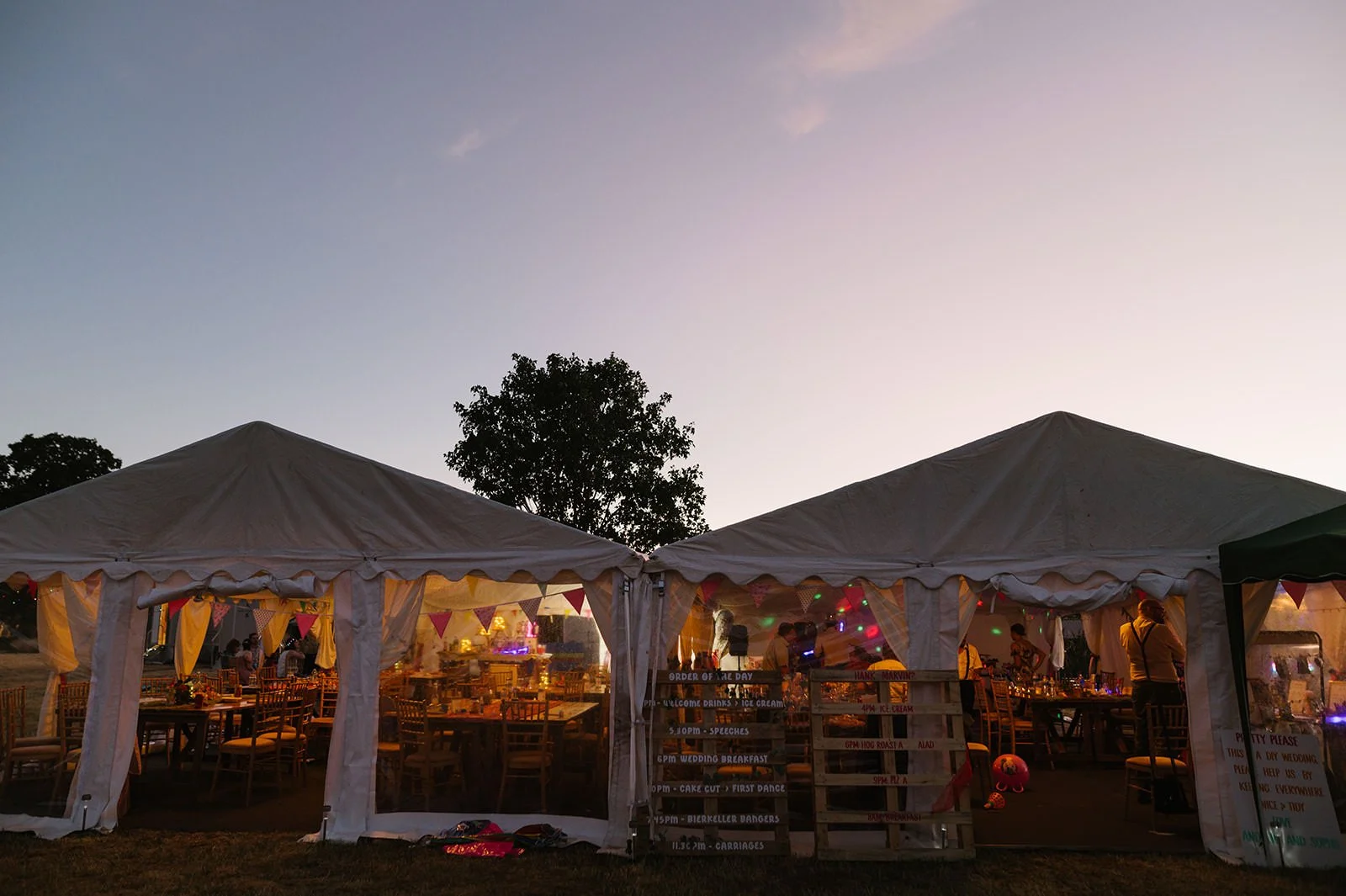 54 DIY wedding worcestershire photographer.jpg