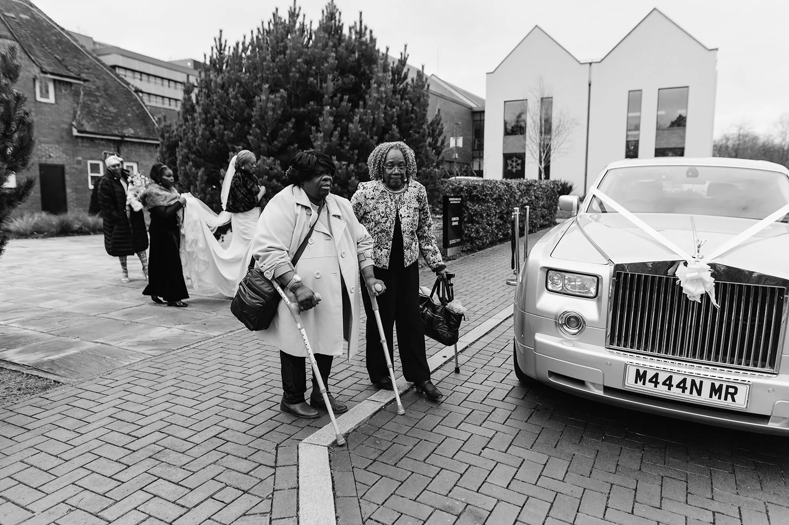 9 edgbaston park hotel birmingham wedding photographer.jpg