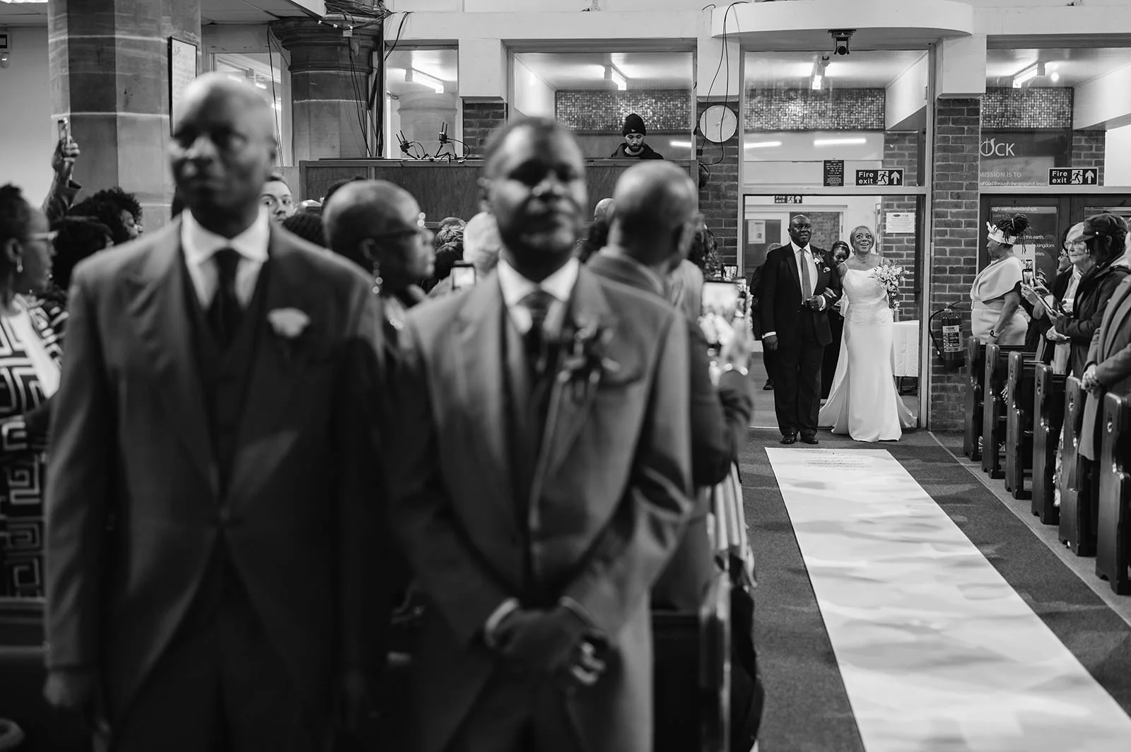 16 edgbaston park hotel birmingham wedding photographer.jpg