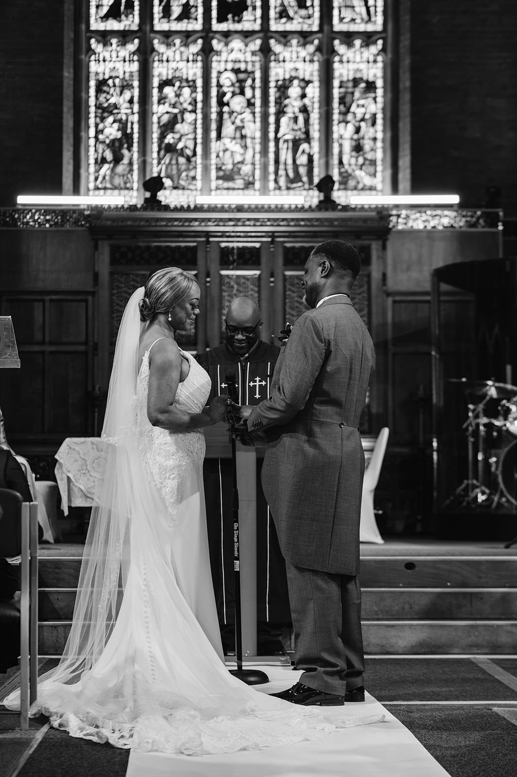 24 edgbaston park hotel birmingham wedding photographer.jpg