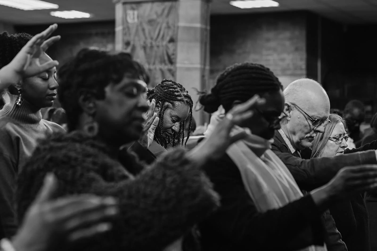 26 edgbaston park hotel birmingham wedding photographer.jpg