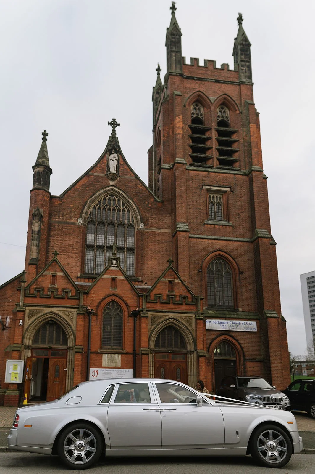 33 edgbaston park hotel birmingham wedding photographer.jpg