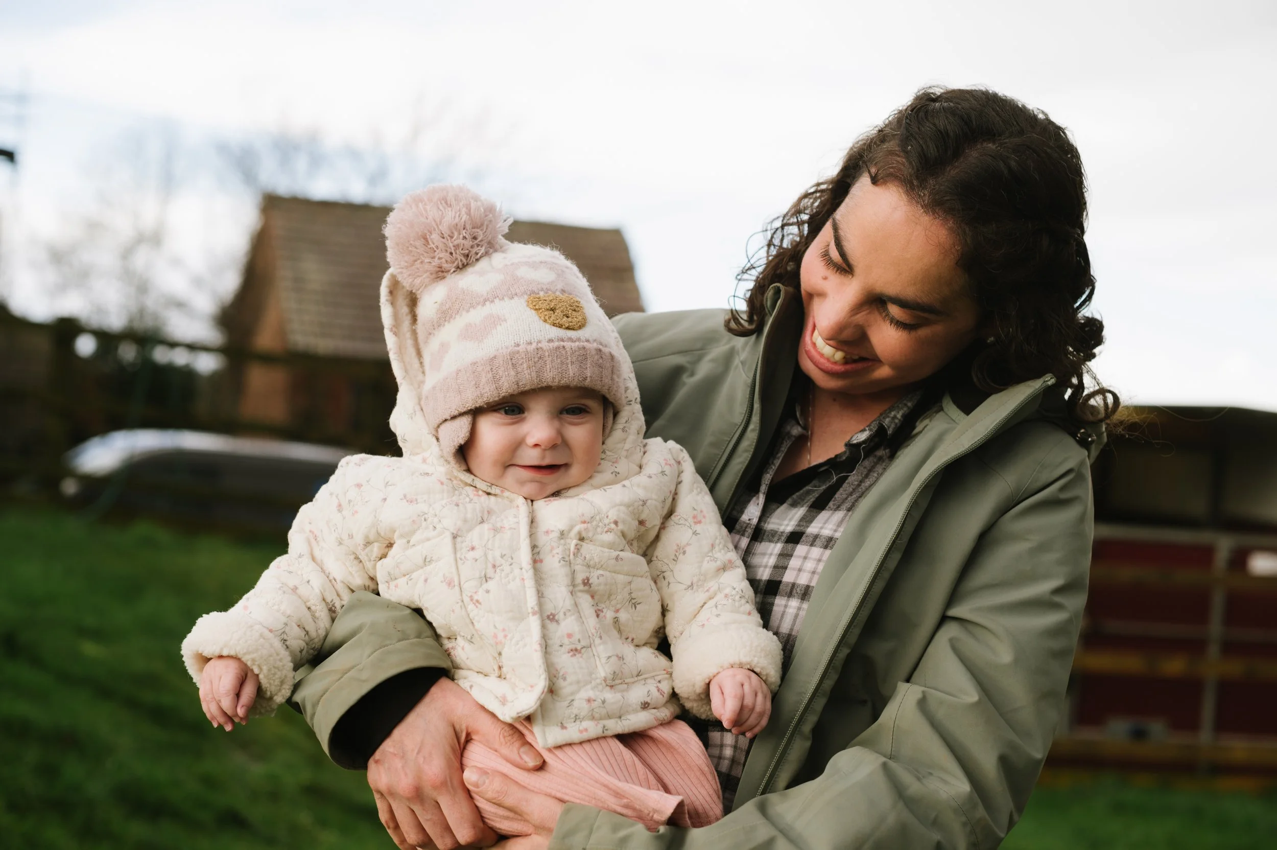 Isabelle’s 8 Month Baby Session at Home | One Year Baby Photography Package
