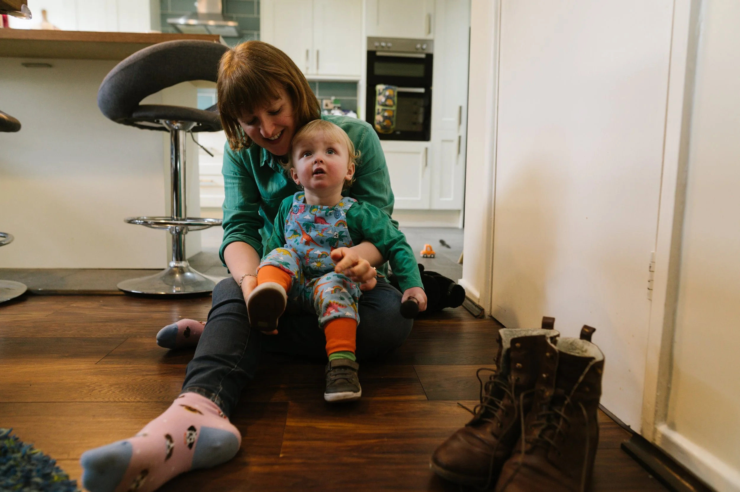 14 birmingham family photogrpher at home.jpg