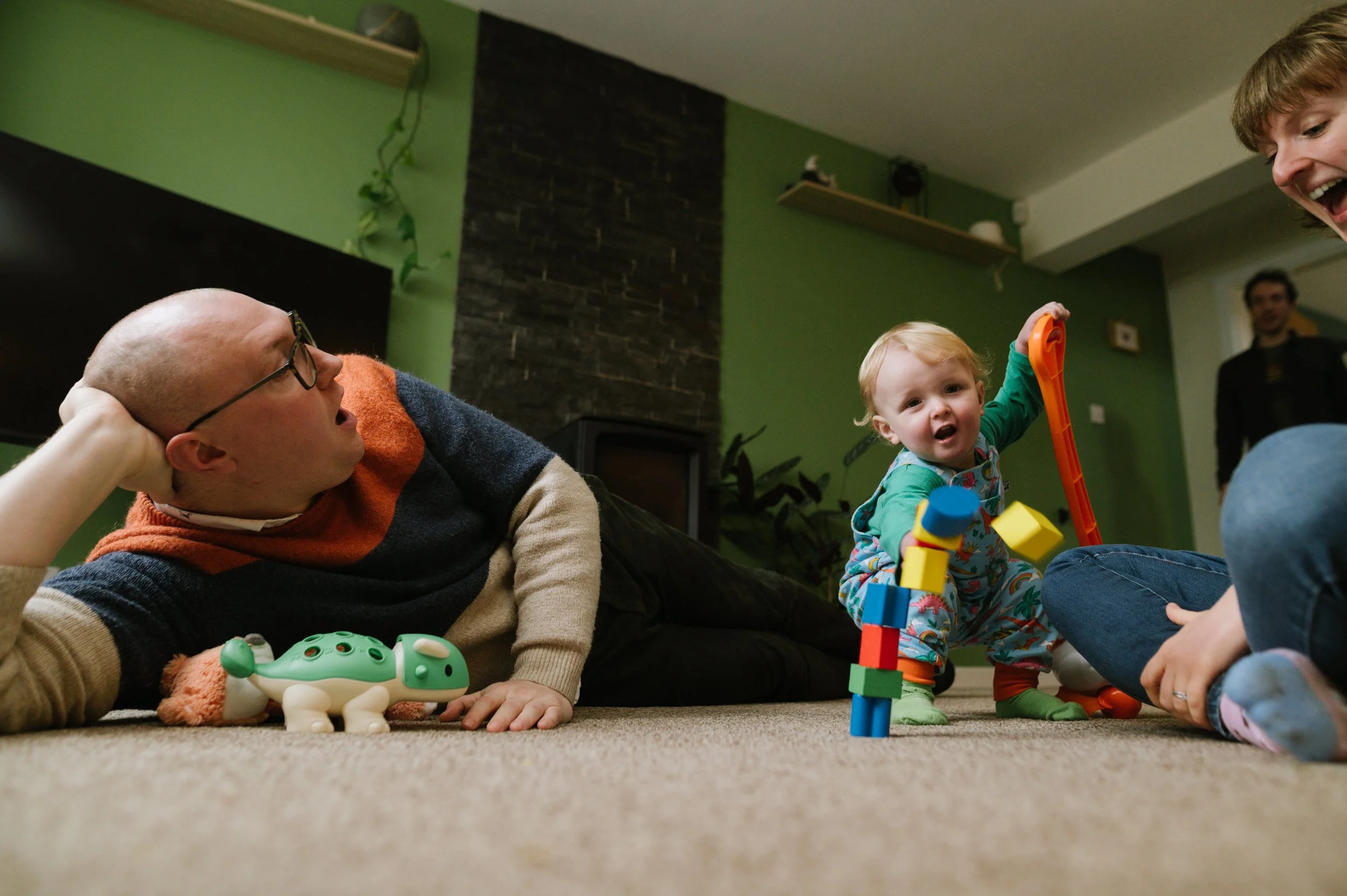 65 birmingham family photogrpher at home.jpg