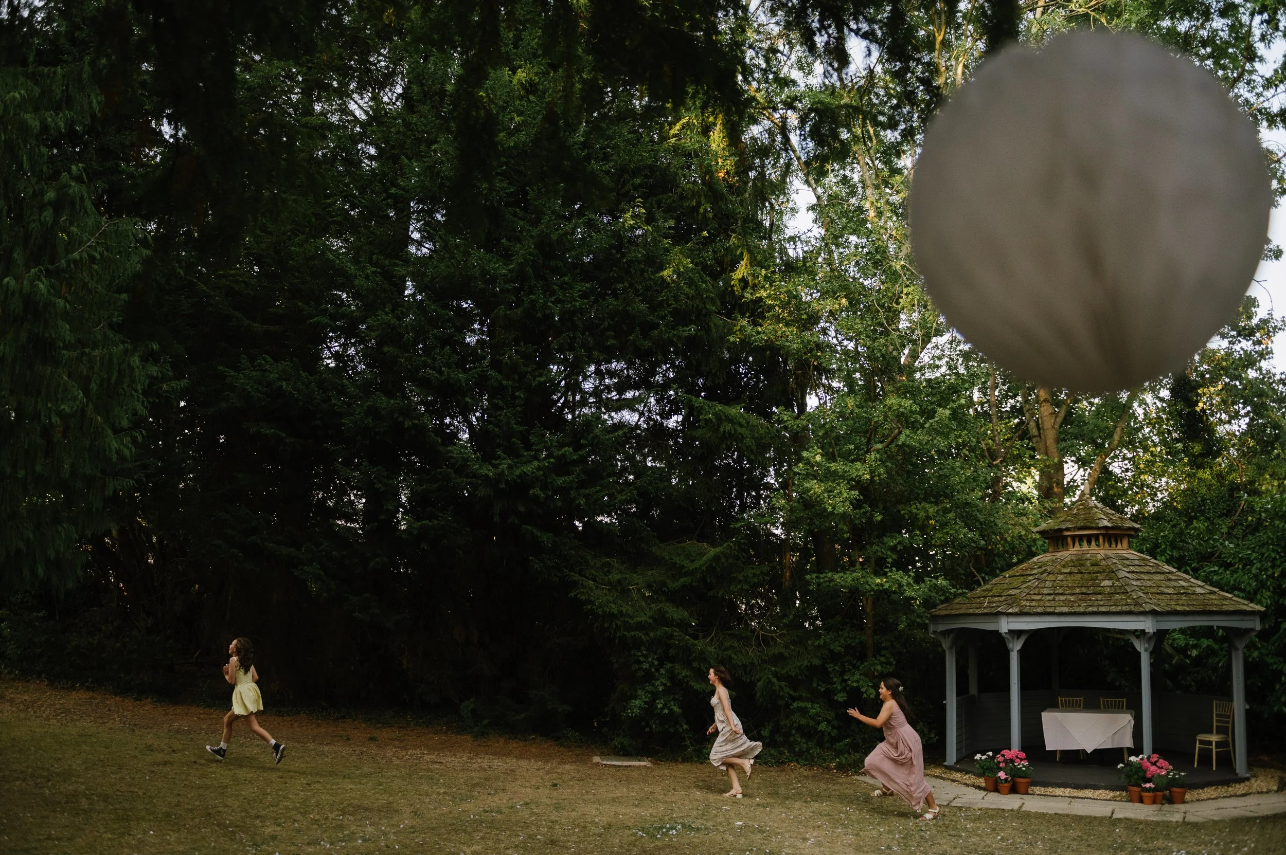 19 a fun wedding tip redditch photographer.jpg